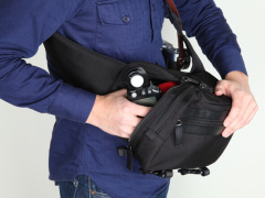 ARTISAN&ARTIST、軽さにこだわった小型カメラバッグ - デジカメ