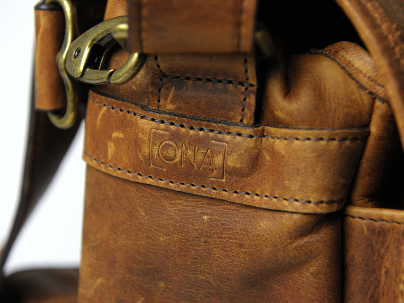 ブランド表記が控えめでエライと思う