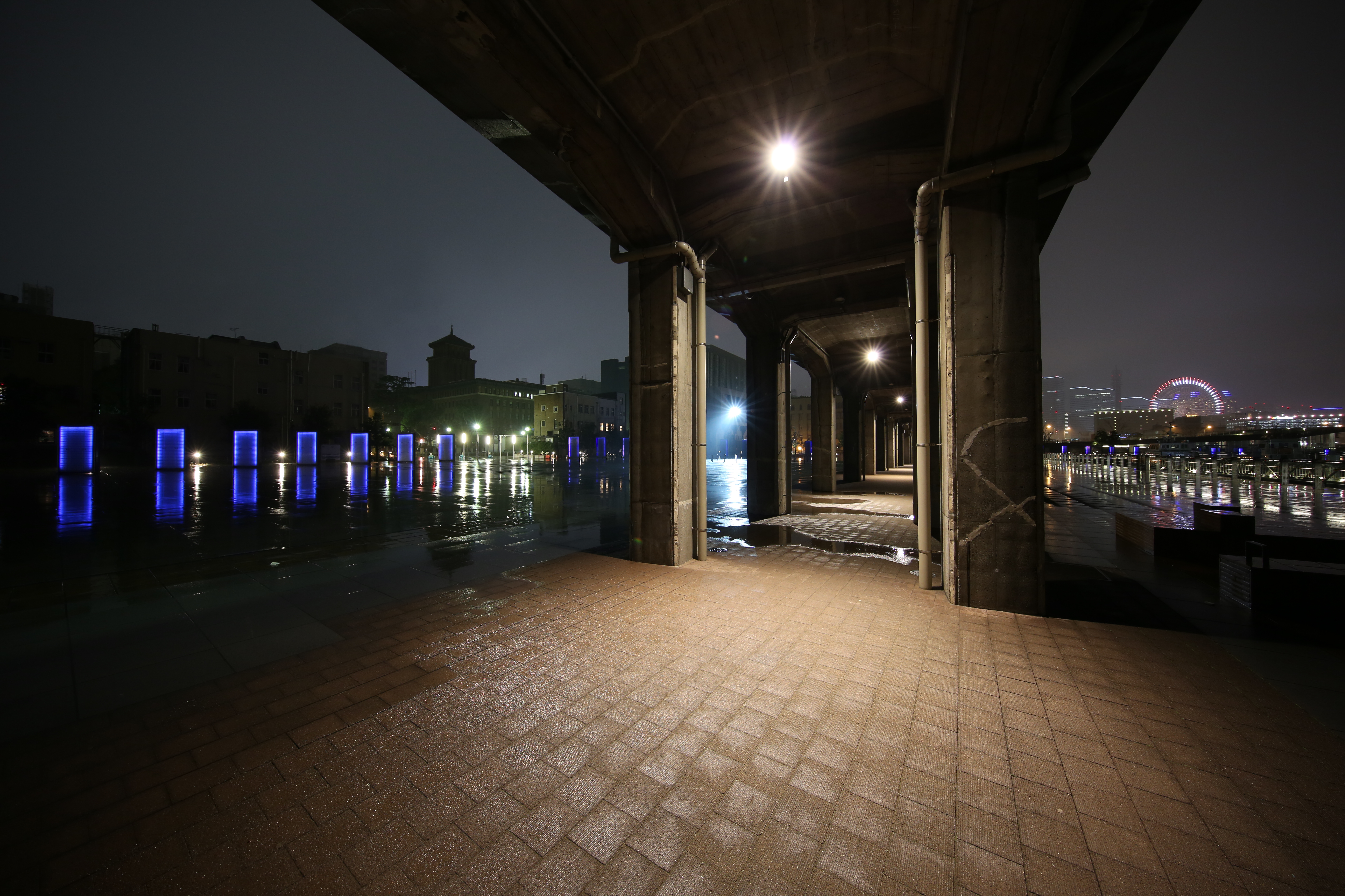 EOS 5D Mark III / 1/2.5秒 / F5.6 / -0.7EV / ISO800 / 絞り優先AE / 11mm