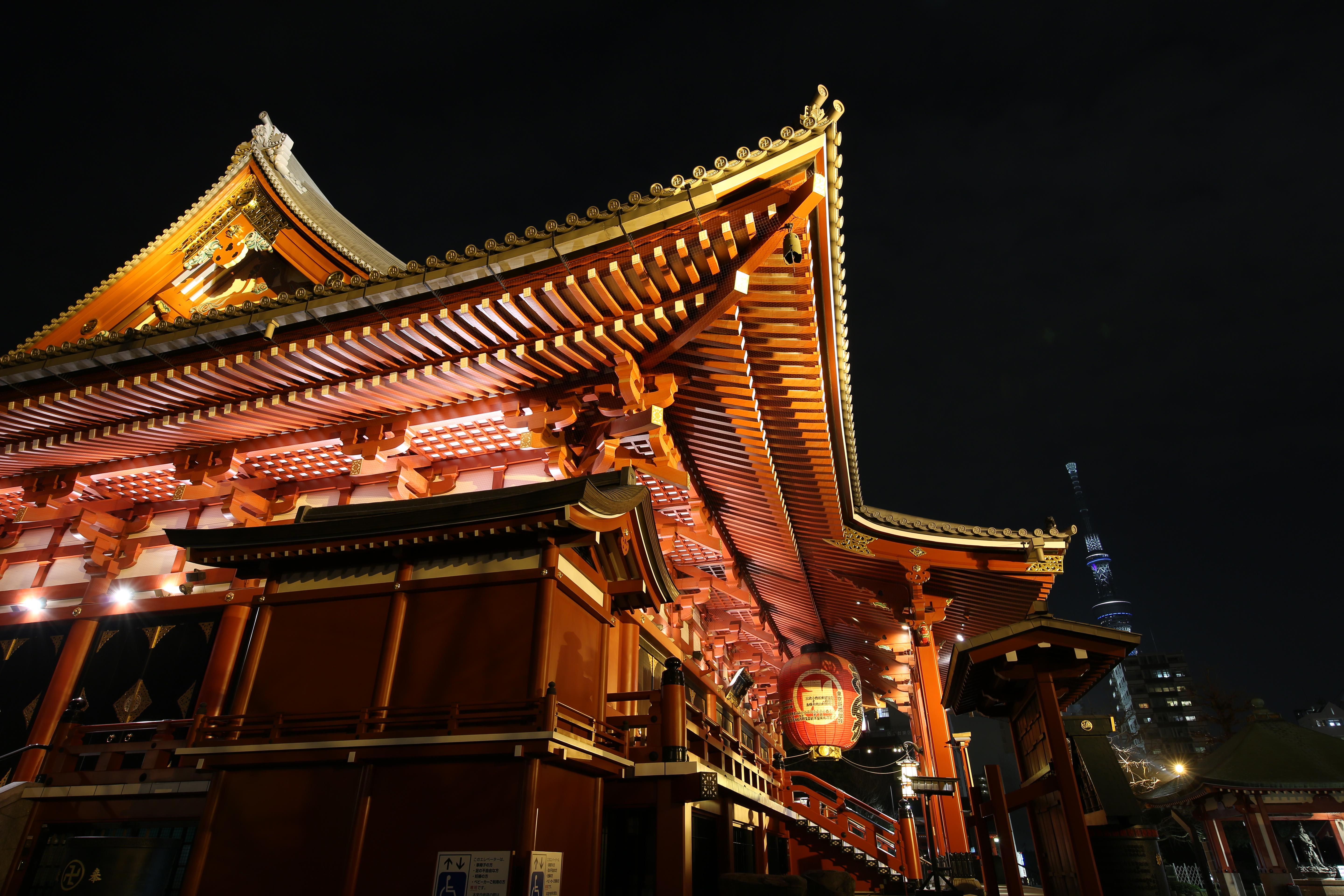 EOS 5D Mark III / 4秒 / F8 / -0.3EV / ISO100 / 絞り優先AE / 20mm