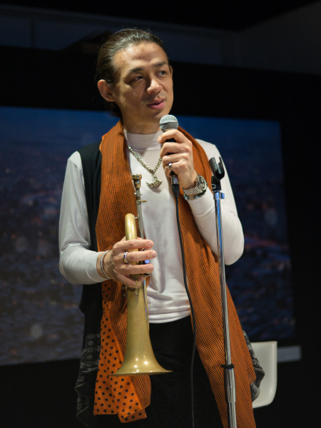 ヴォーカリスト&amp;フリューゲルホルンプレーヤーのTOKUさん