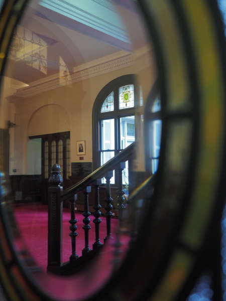 室内撮影ではディテールを意識して、独自の視点で切る撮ることを学びました。