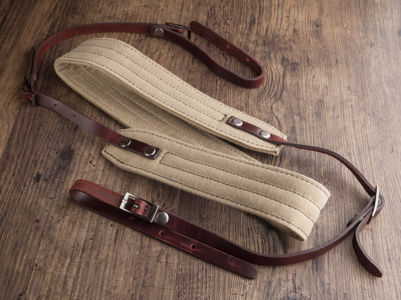 ONAのTHE PRESIDIOは税込1万1,880円。ショルダーパッドがレザー製のものもある