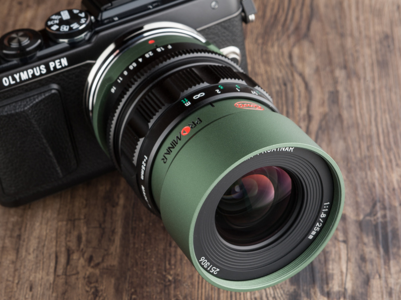 コーワのプロミナーシリーズはマイクロフォーサーズマウントのMFレンズだ