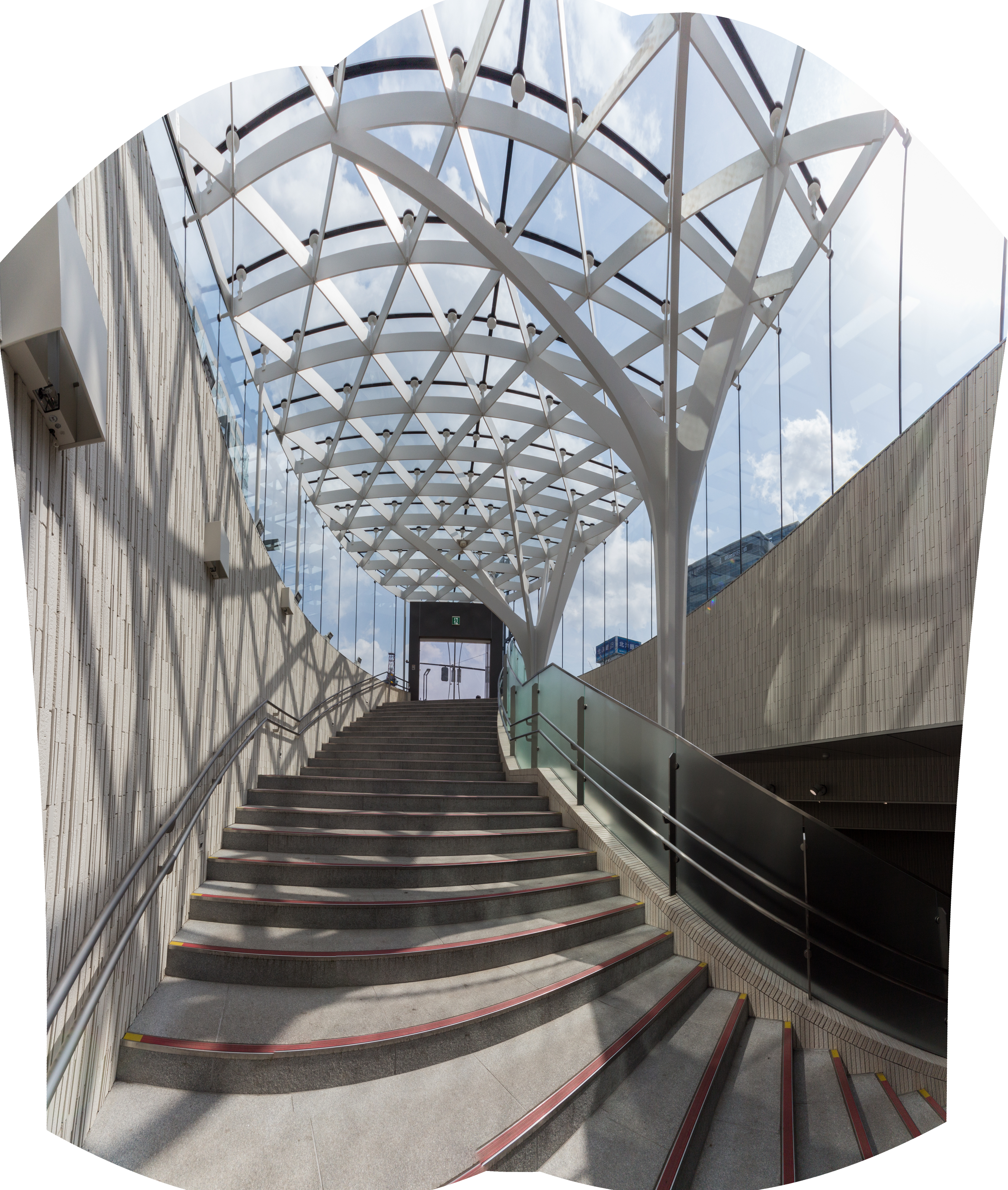 「円筒法」で合成後に調整して出力した画像。