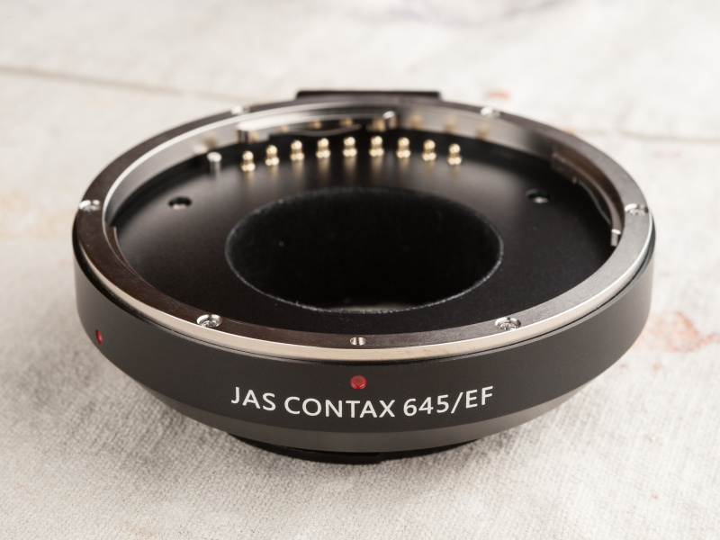 コンタックス645マウントアダプターはブリコラージュ工房ノクトにて9万9,360円だ