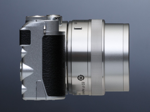 新製品レビュー：Nikon 1 J5（外観・機能編） - デジカメ Watch Watch
