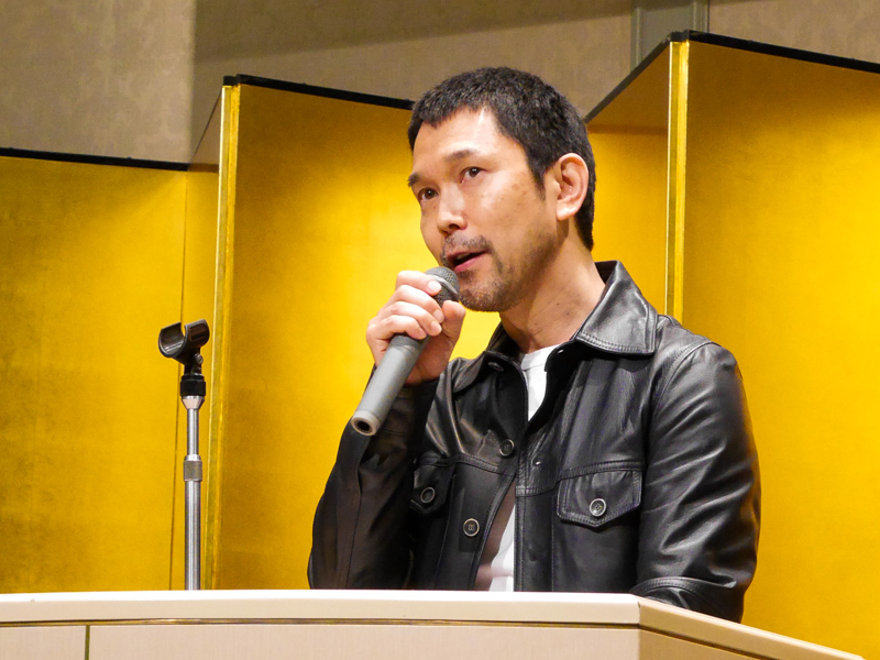 鷹野隆大氏