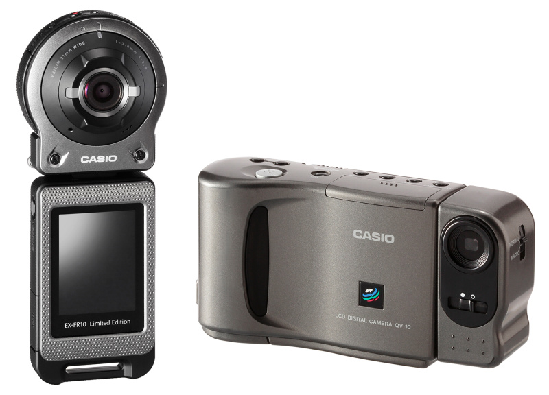 QV-10カラーのEX-FR10（左）とQV-10（右）