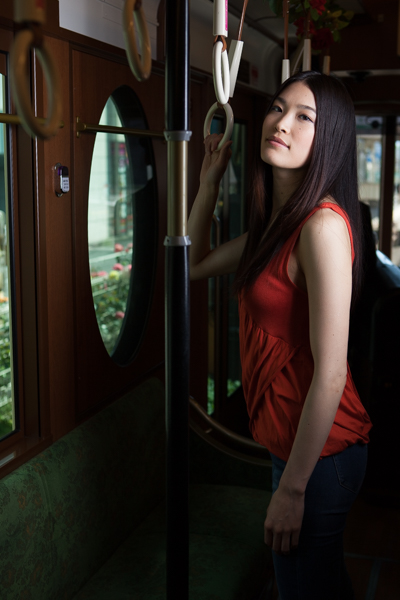 簡単に先ほどとは違ったライティングにすることができた。1/200秒 / F4 / ISO100