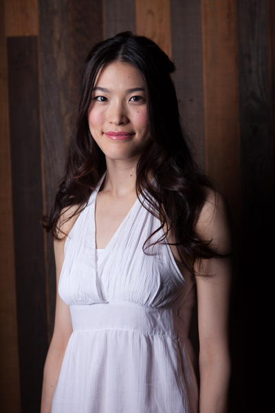 グリッドを装着しているためやや硬めの光。1/1,000秒 / F3.5 / ISO100