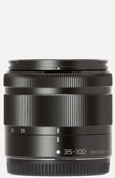 沈胴状態。マウント面から前縁までの長さは50mmしかない