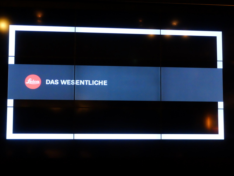 近年の新製品お披露目イベント同様、「DAS WESENTLICHE（本質）」と題されたイベント
