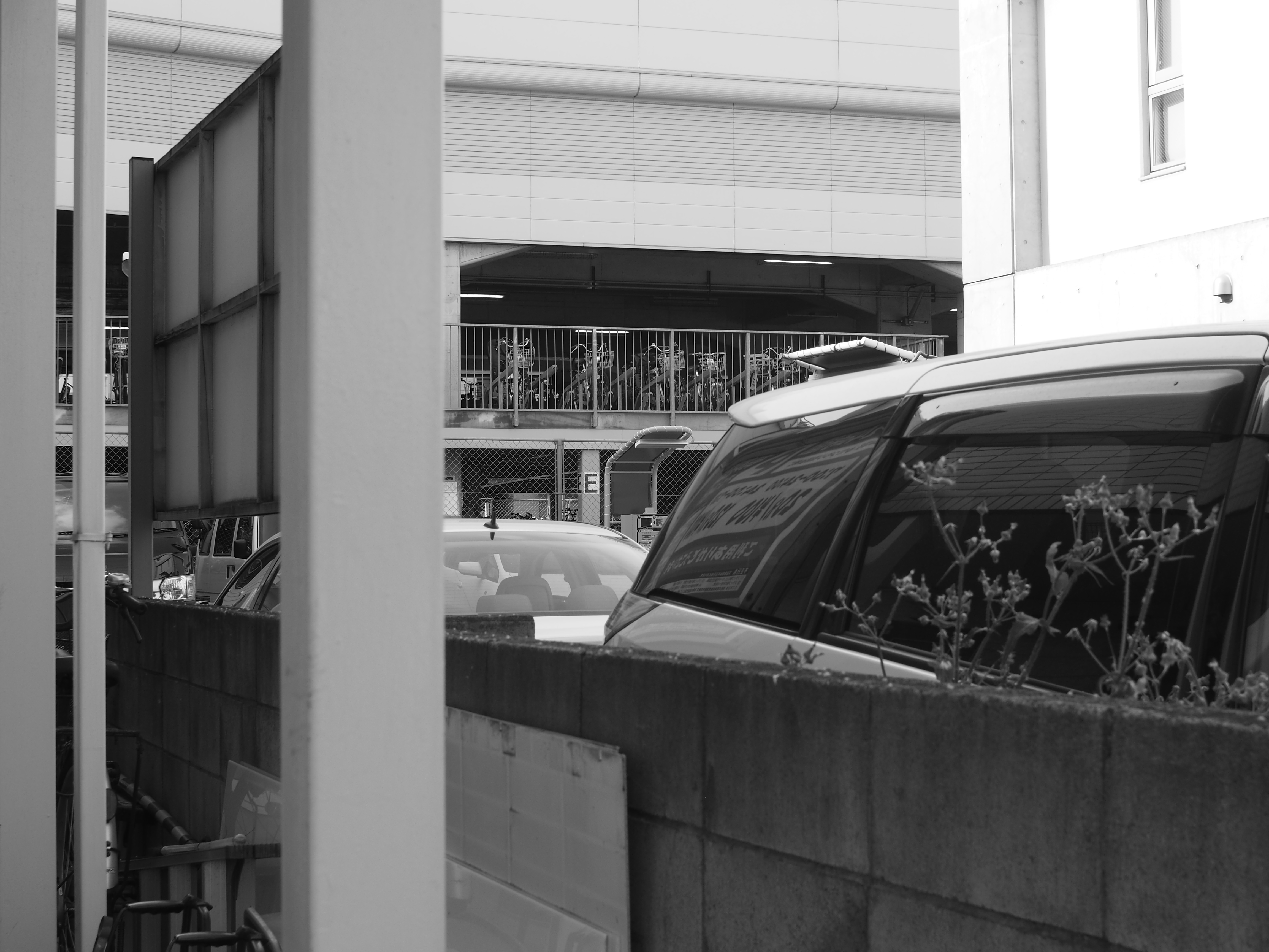 ZUIKO 28mm F2.8 / 1/125秒 / F8 / ISO200 / 絞り優先AE