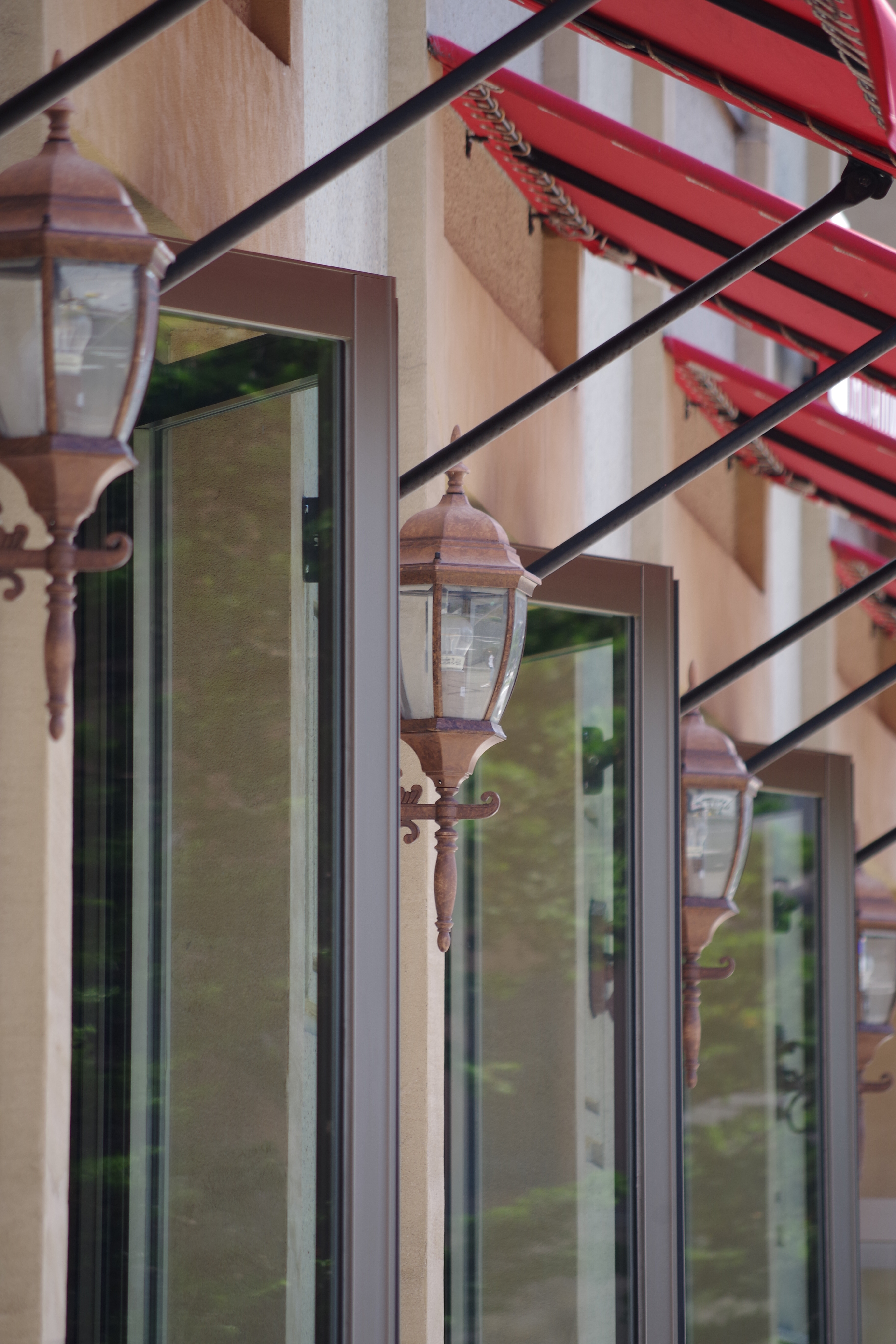 望遠ズームの50-200mmの望遠端。ボディ内手ブレ補正の補正効果は十分に高く、安心感が持てる。<br class="">K-S2 / DA L 50-200mm F4-5.6 ED WR / F6.3 / 1/100 / -0.3EV / ISO100 / 200mm