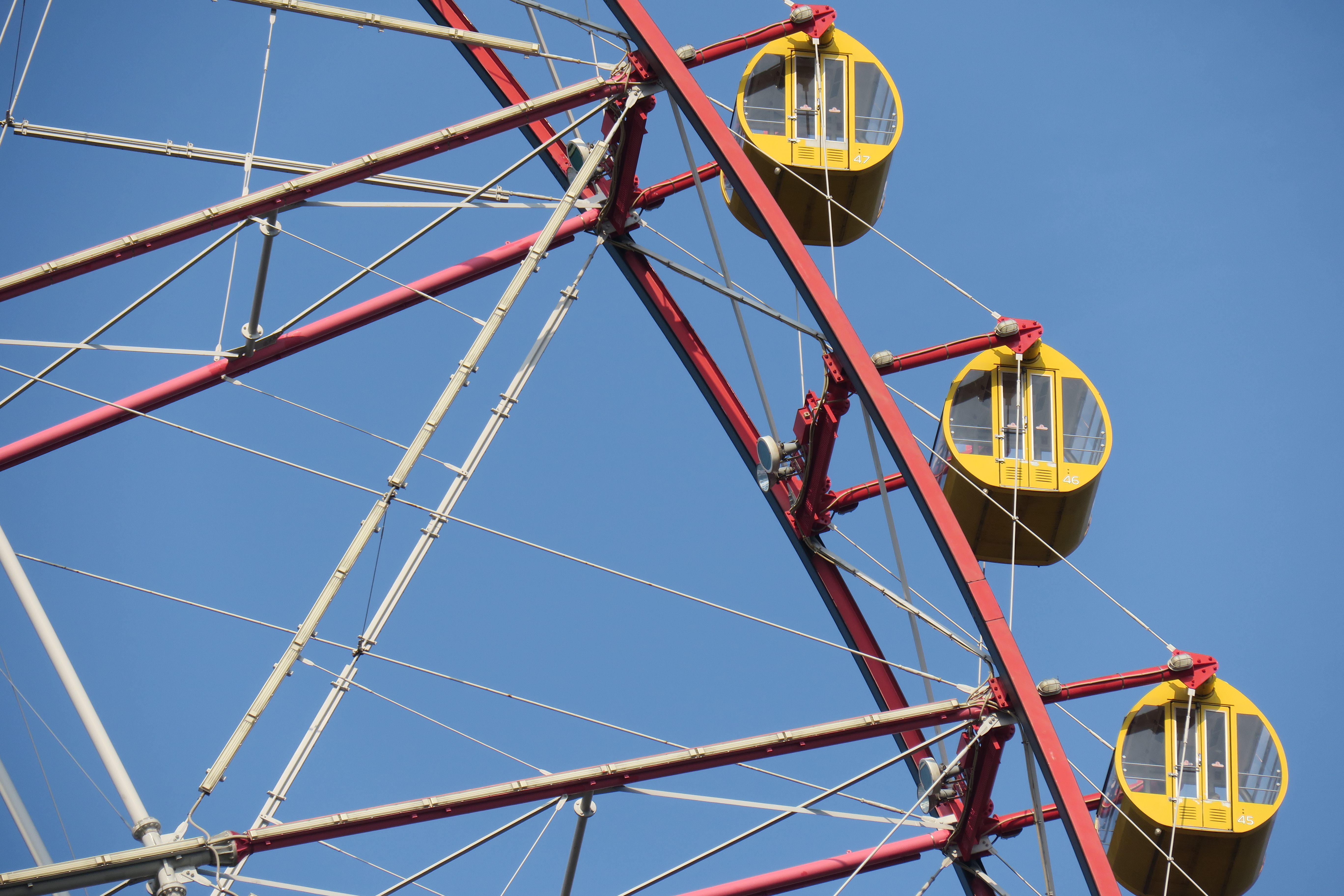 ズーム中間位置（300mm相当）