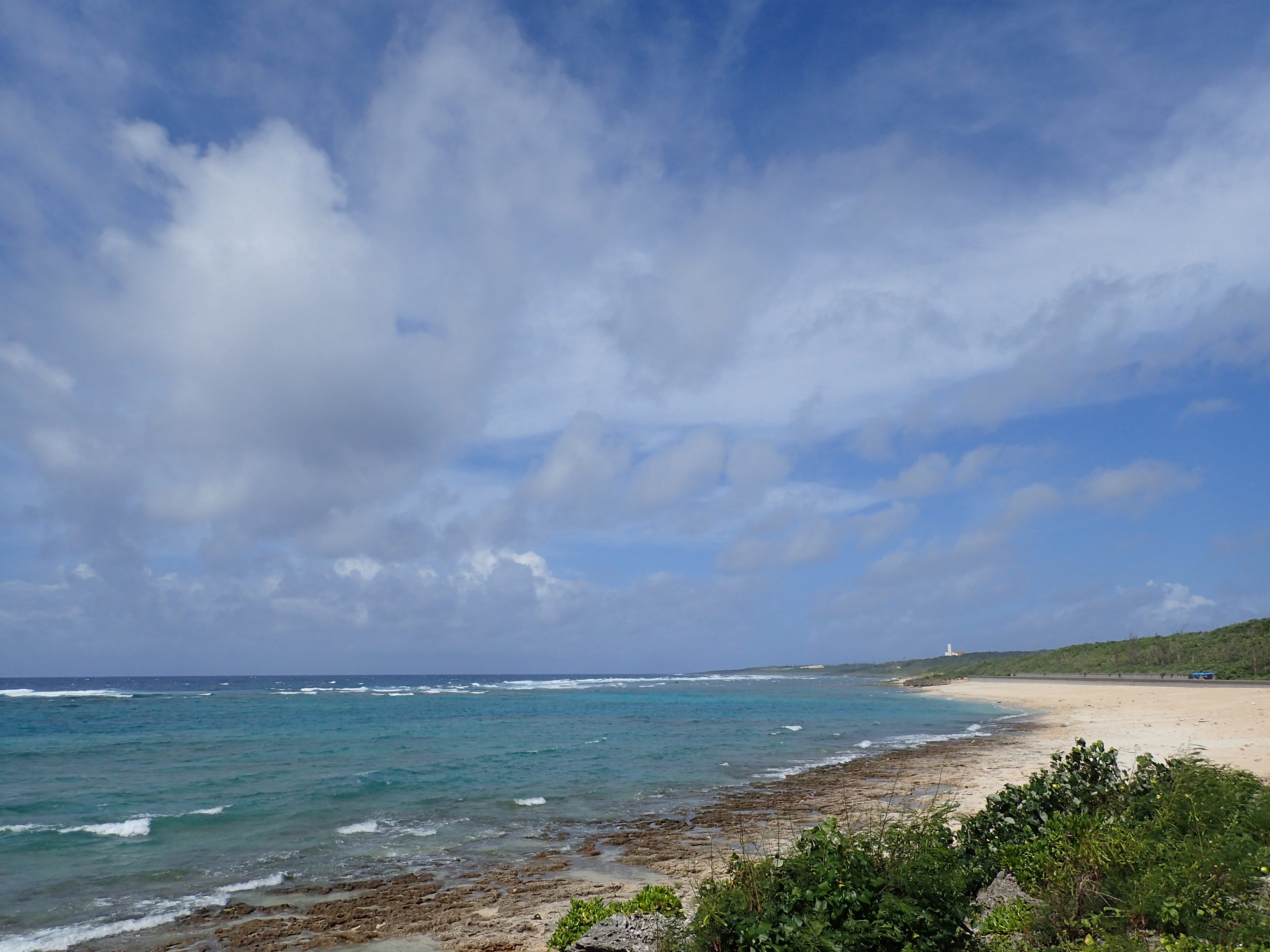 広角端（25mm相当）