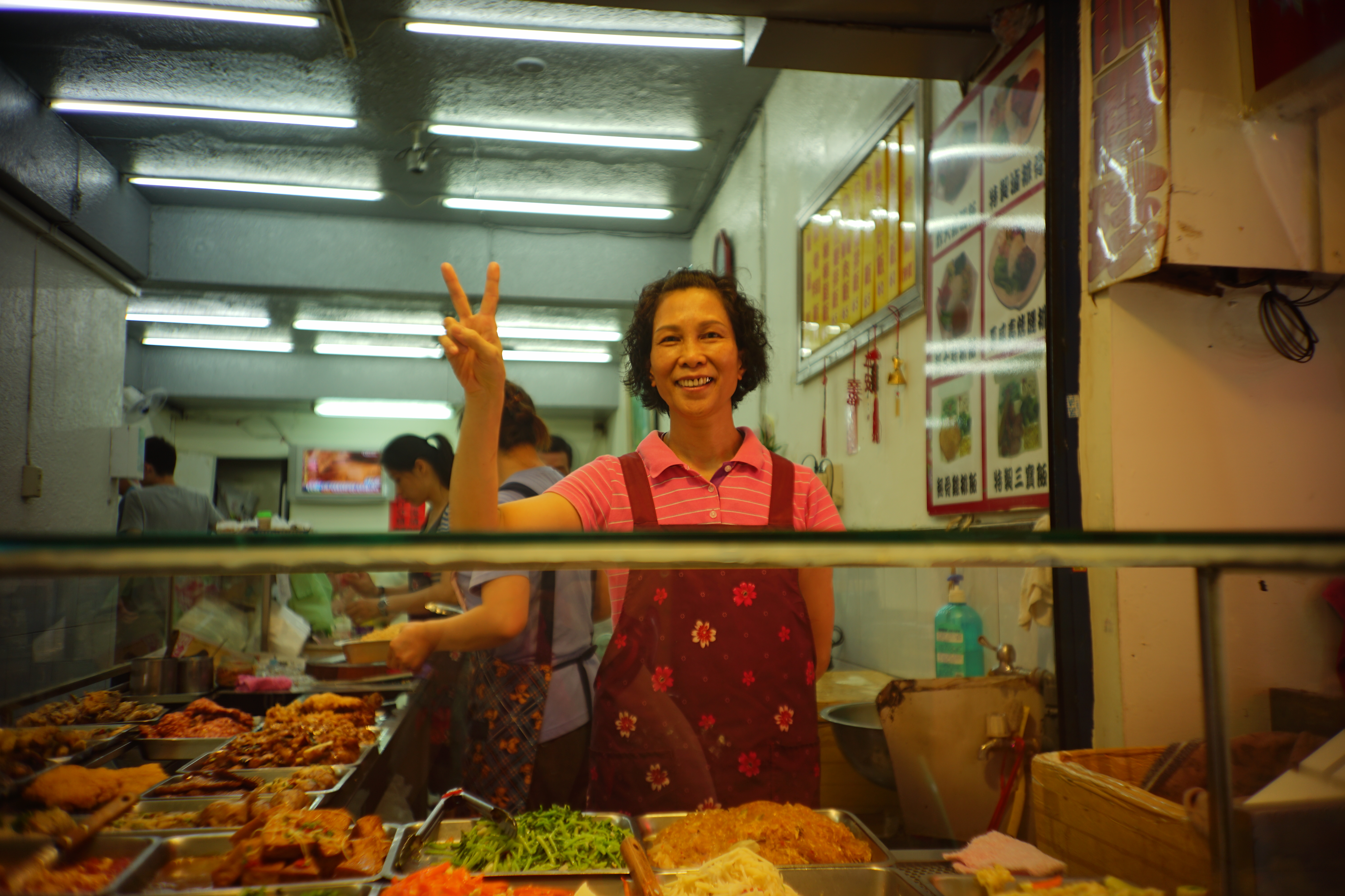 α7 II / Lomo LC-A Minitar-1 Art Lens 2.8/32 M / F2.8 / 1/60秒 / 0EV / ISO80 / 32mm / クリエイティブスタイル：ナチュラル（コントラスト+1、彩度+3、シャープ+1）