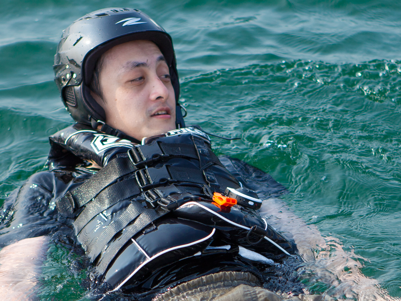 ライフジャケットにカメラ部を付けて動画撮影に挑んだ