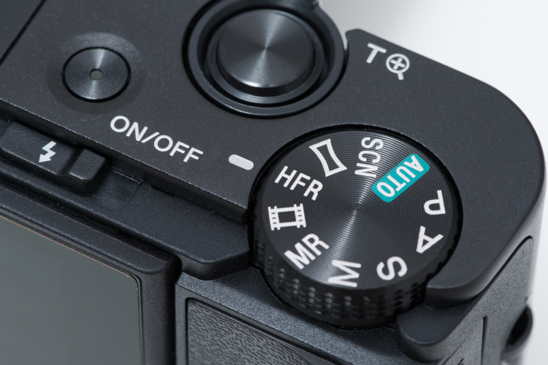 モードダイヤルを「HFR」にすると、スーパースローモーションのハイフレームレート撮影になる。