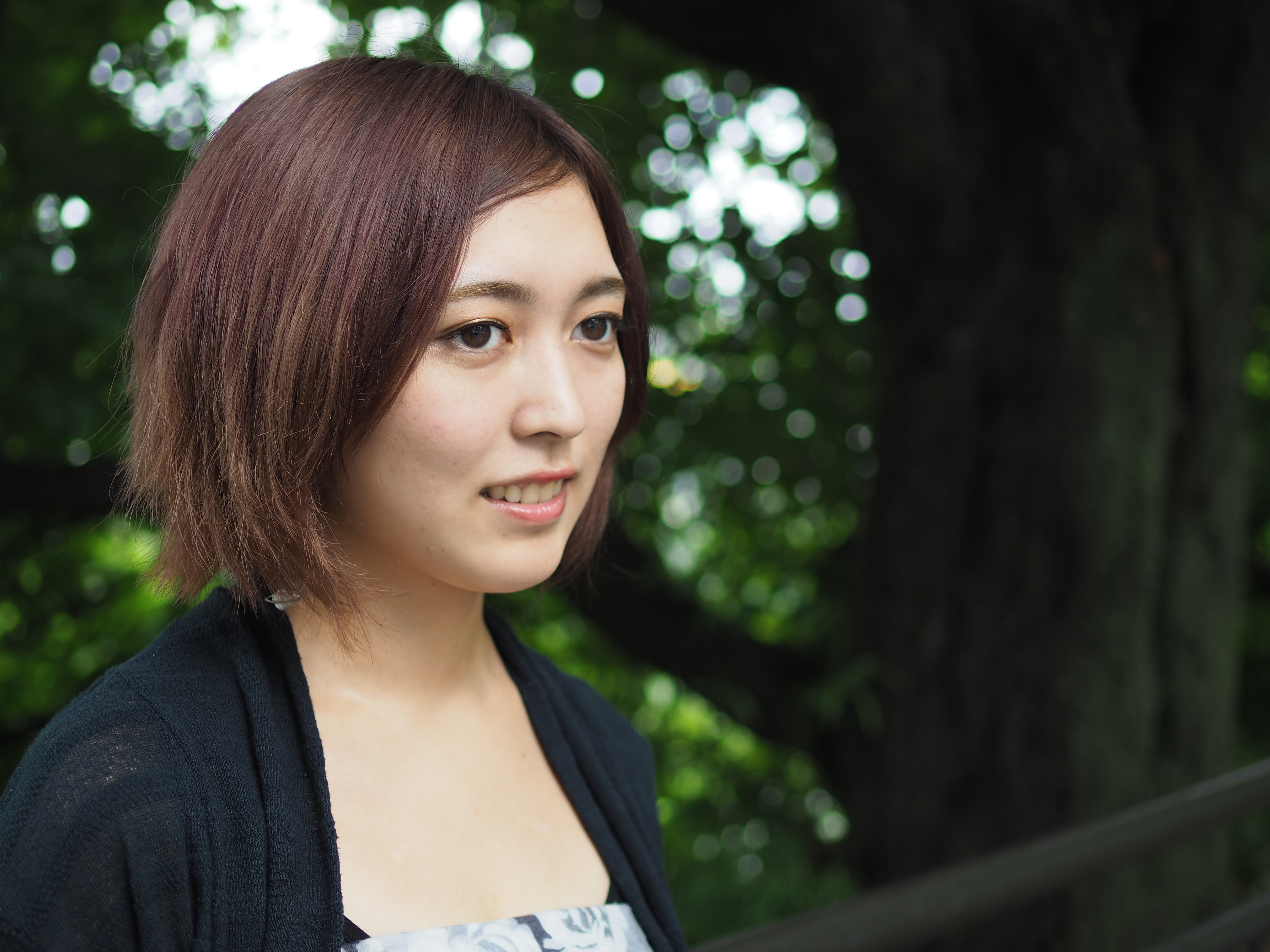 F1.8　1/320秒　＋0.3Ev補正　ISO200　WBオート　仕上がりナチュラル