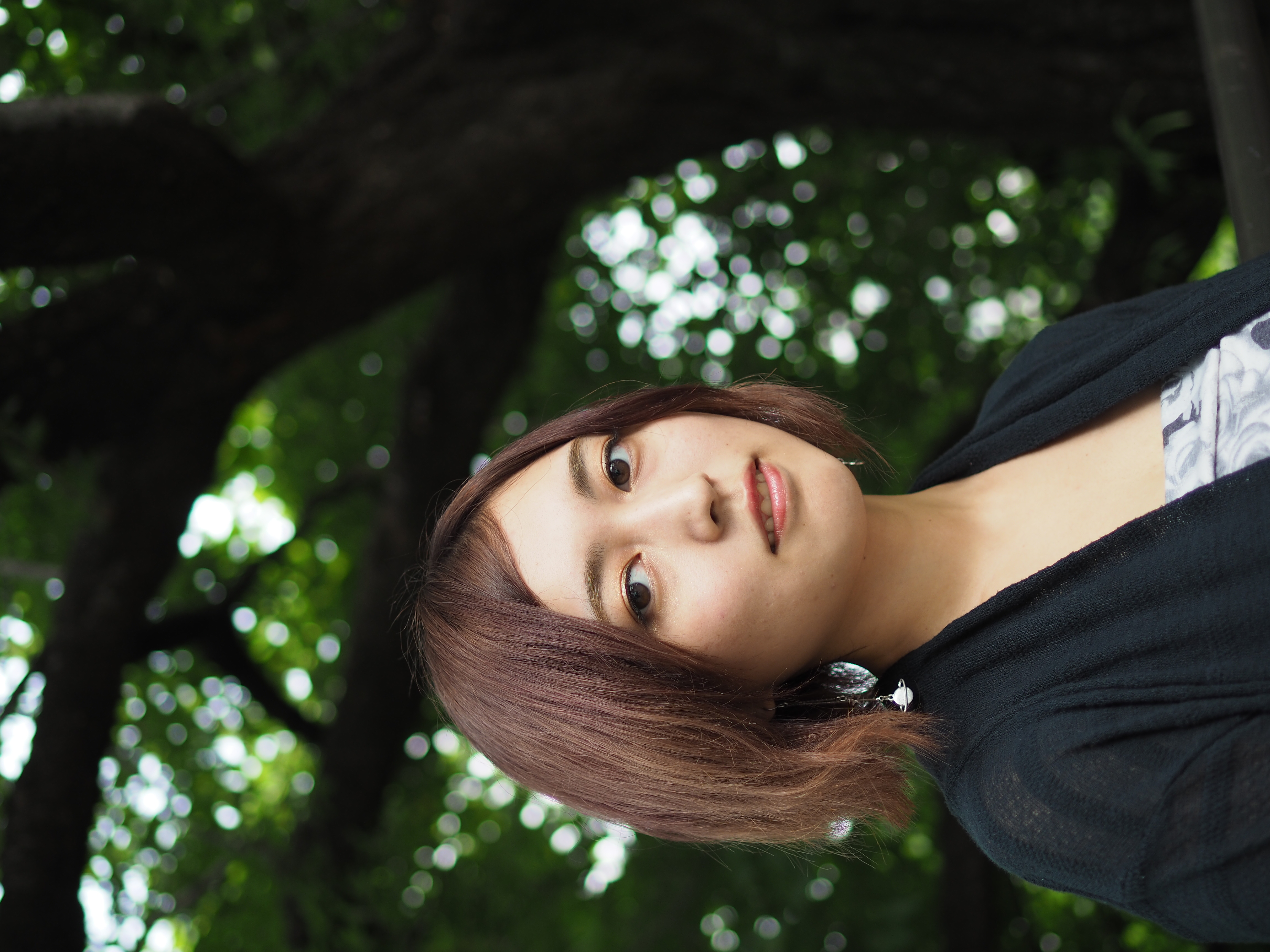 F1.8　1/400秒　＋0.3Ev補正　ISO200　WBオート　仕上がりナチュラル