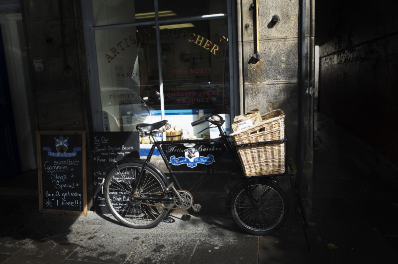 28mm相当・プログラムオート・F4・1/500秒・ISO100・WB：太陽光・シングルAF