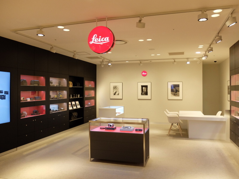 ライカ阪急うめだ店