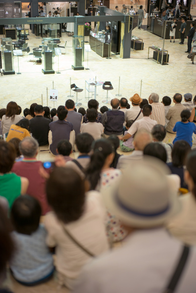 開演前から満席だった