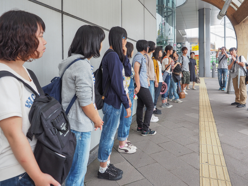参加者は仙台駅に集合