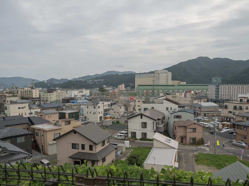 仙寿院から見た釜石市内。すぐ下まで津波が来た