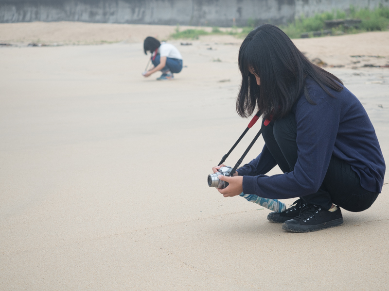 参加者はすっかりカメラに慣れた様子で、様々なアングルにトライしていた