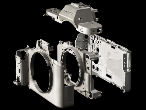 Sony α7 ⅱ シャッター回数3274回　新品級　箱付き　防湿庫保管 ソニーストアでαを賢くご購入しませんか？ | デジタル一眼カメラ