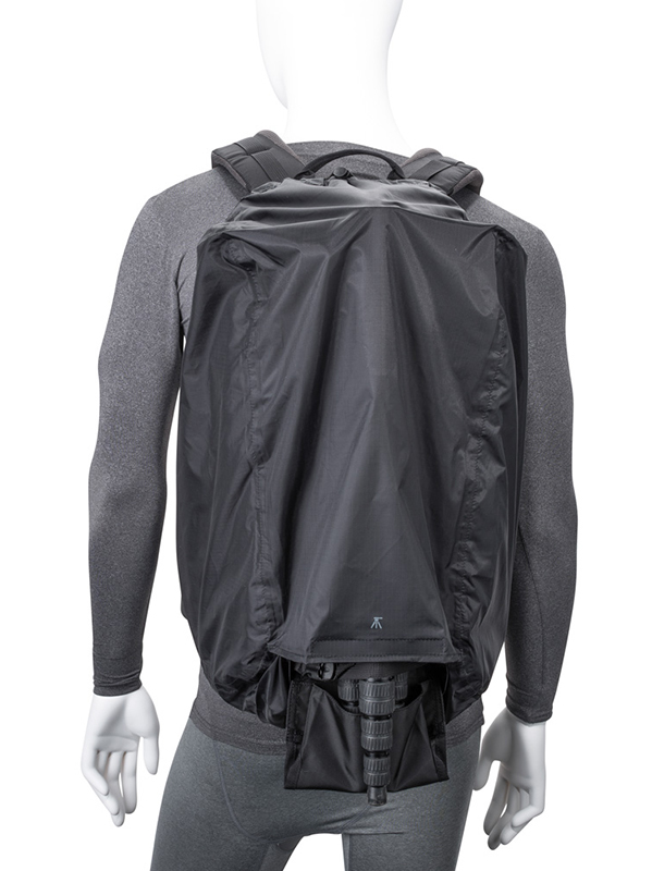 レインカバーが付属する