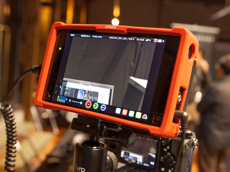 ATOMOSは、動画を高画質で記録できる外部レコーダー一体型モニター「NINJA ASSASSIN」などを展示
