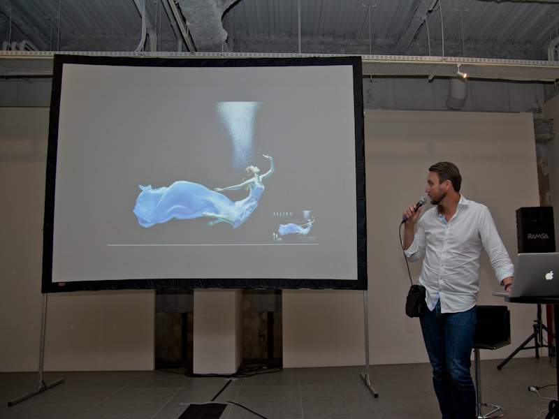 トークショーの様子