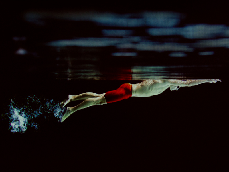 水泳選手と一緒に作品作りをしたこともあった