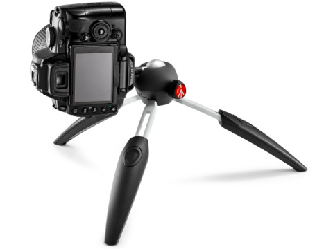 小型三脚　カメラ　ビデオ　スマホ台　マンフロット製 マンフロット、ミニ三脚にスマホを固定する「PIXIクランプ