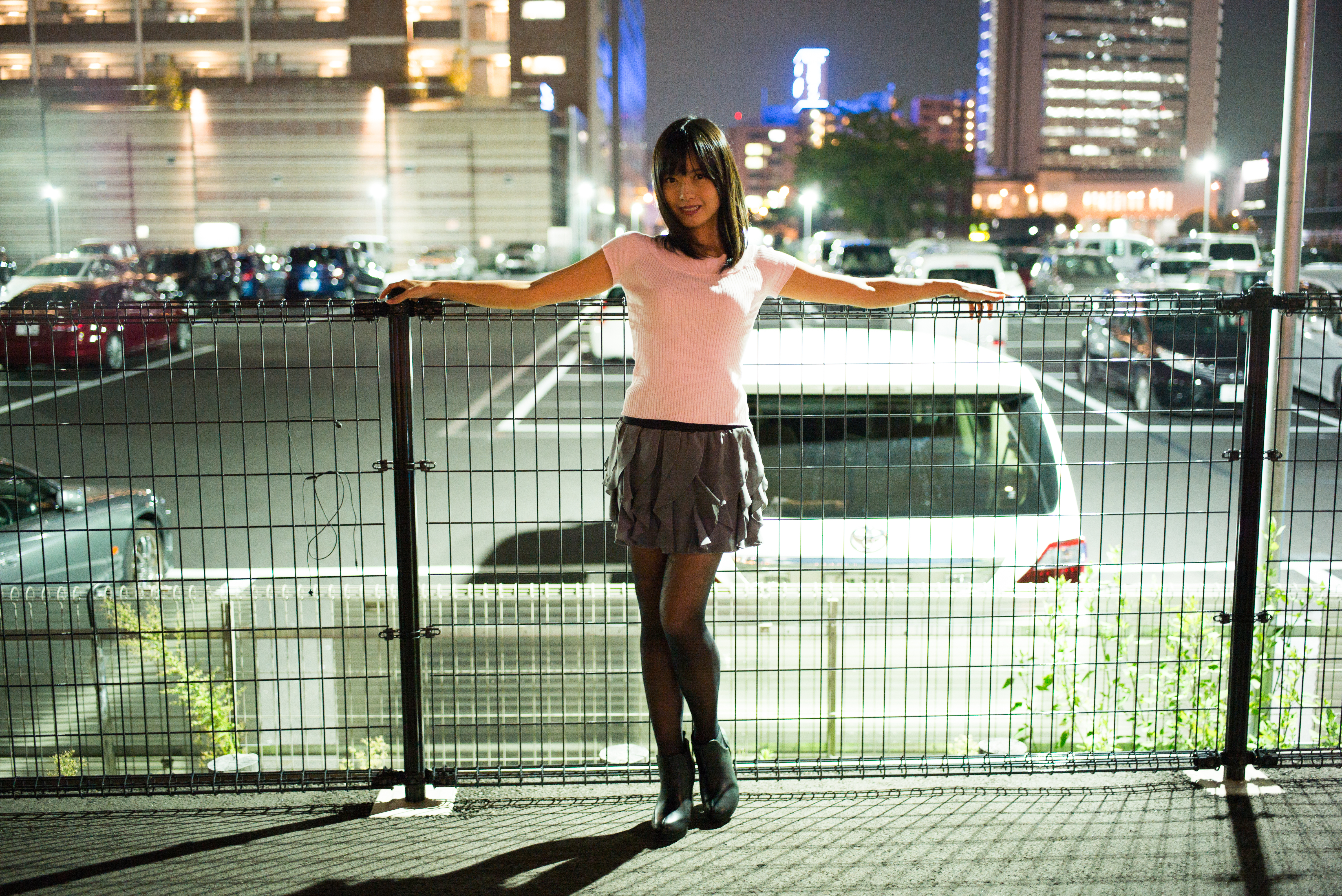 こうしたモノのカタチが残るくらいのボケ量のとき、独特のアウトフォーカス描写であることがよく分かる。<br class="">LEICA M（Typ240） / ISO1600 / F1.7 / 1/25 / WB:オート