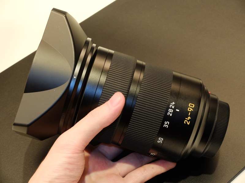 ライカ バリオ・エルマリートSL f2.8-4/24-90mm ASPH.
