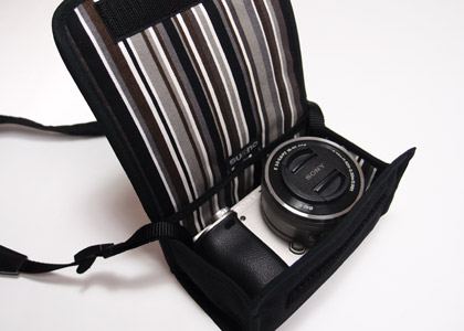 本体を横向きにしても収納できる