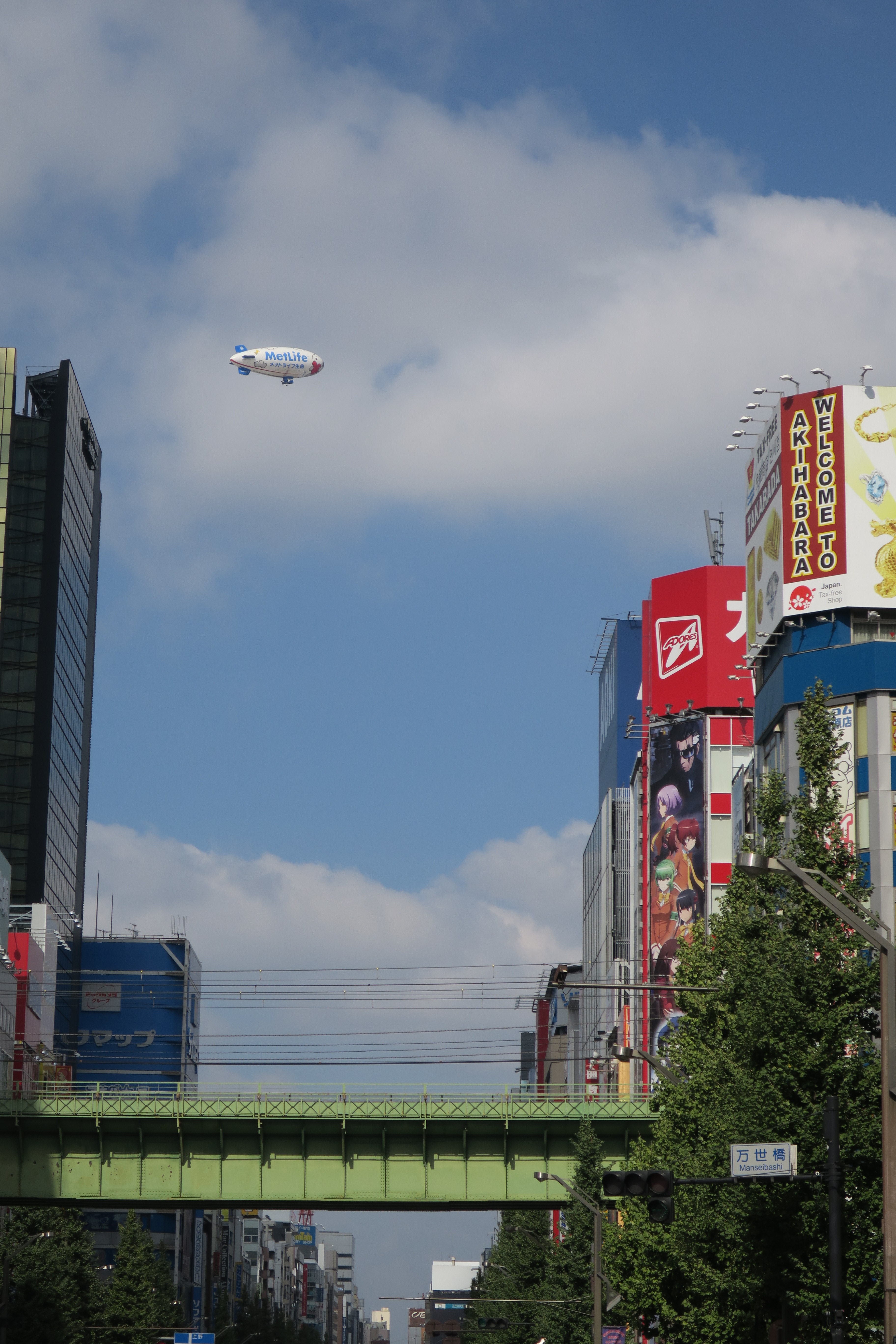 ISO125 / F5 / 1/320秒 / 29.0mm