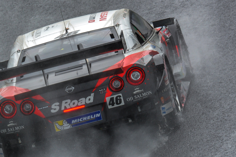 ニコンD7100 / 300mm / 1/640秒 / F10 / ISO250