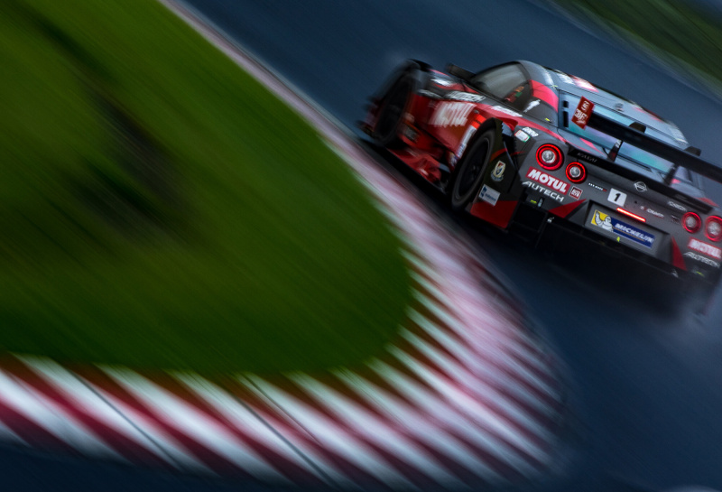 キヤノンEOS 7D Mark II / 500mm / 1/10秒 / F18 / ISO100