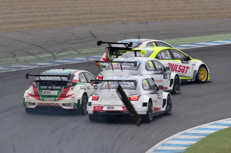 キヤノンEOS 7D Mark II / 214mm / 1/250秒 / F6.3 / ISO160