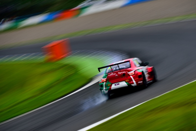 ニコンD4S / 200mm / 1/15秒 / F4 / ISO100