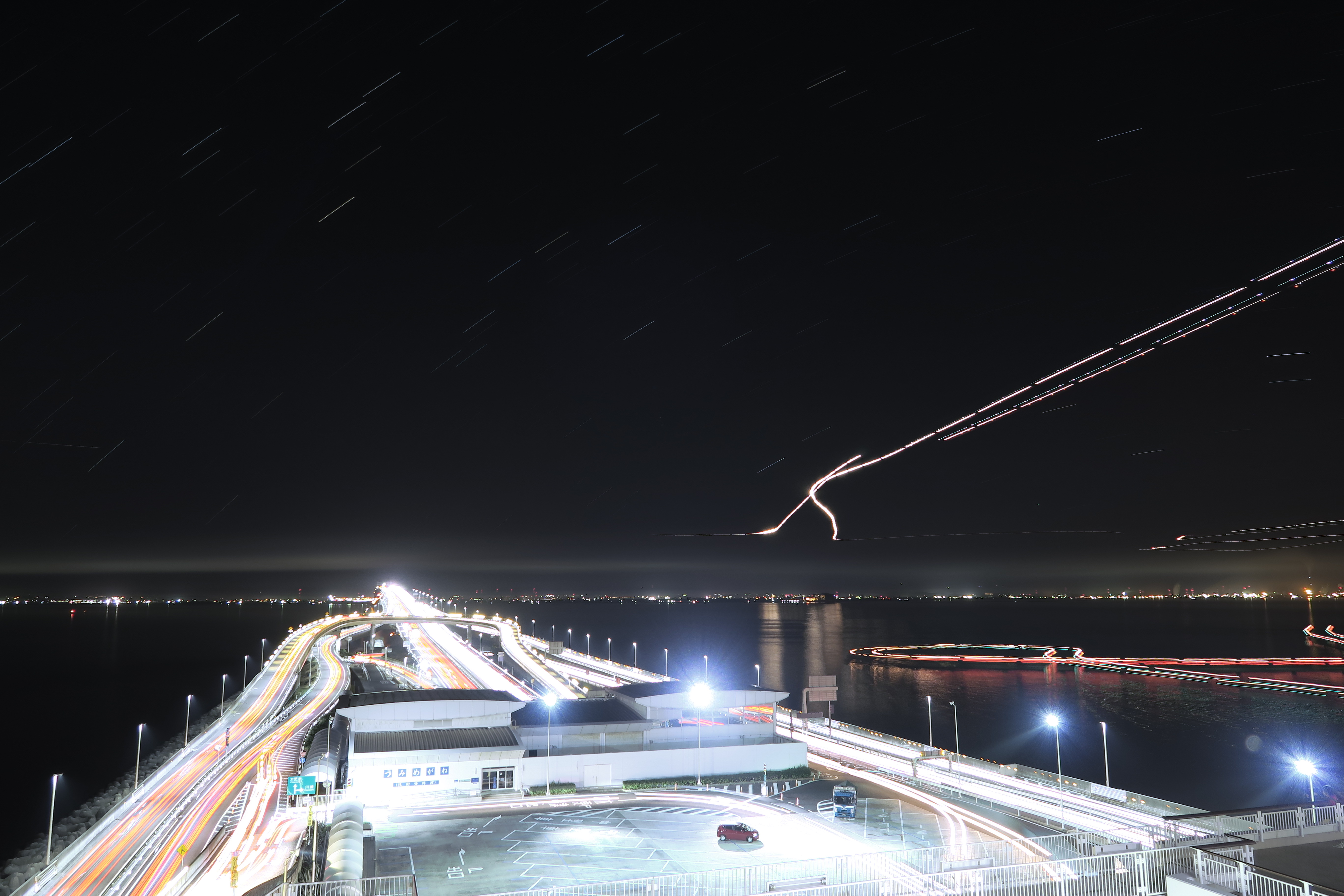 ISO125 / F3.5 / 6秒 / 8.8mm