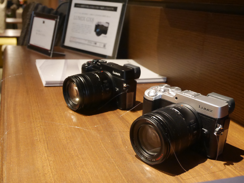 店内にはGX8の実機も。自由に触れる。