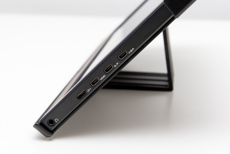 豊富な入力端子