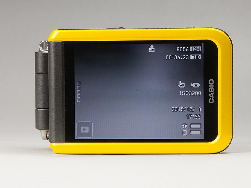 画面の端に操作アイコンが現れる。すぐに隠れるのは、画面を有効に使うためだろう